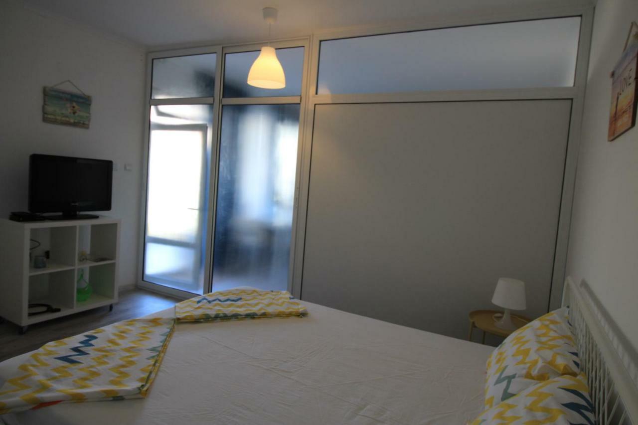 Marina Bay 22 Apartment Sveti Vlas Exterior foto