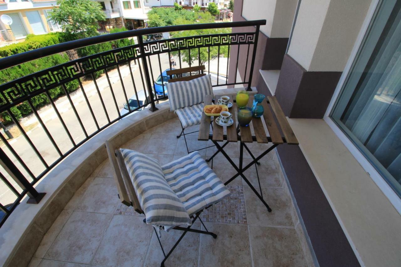 Marina Bay 22 Apartment Sveti Vlas Exterior foto