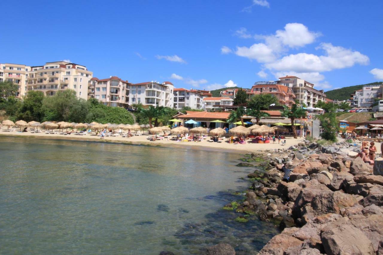 Marina Bay 22 Apartment Sveti Vlas Exterior foto